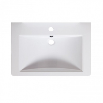 umOmega60-650x650